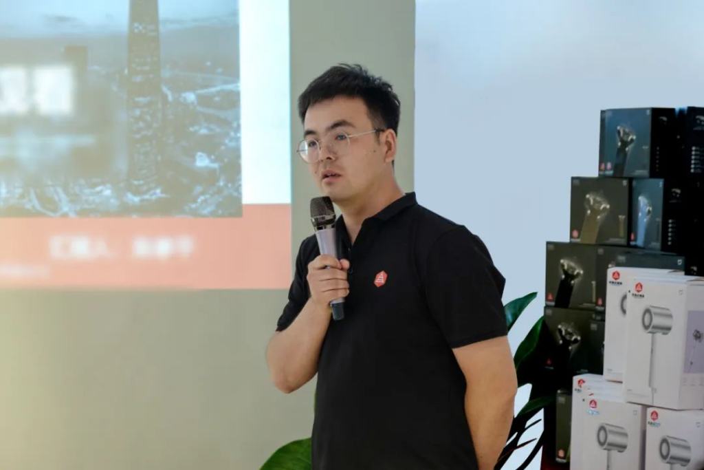 心相融·创未来丨Z6·尊龙凯时「中国」物流2022年中总结会议