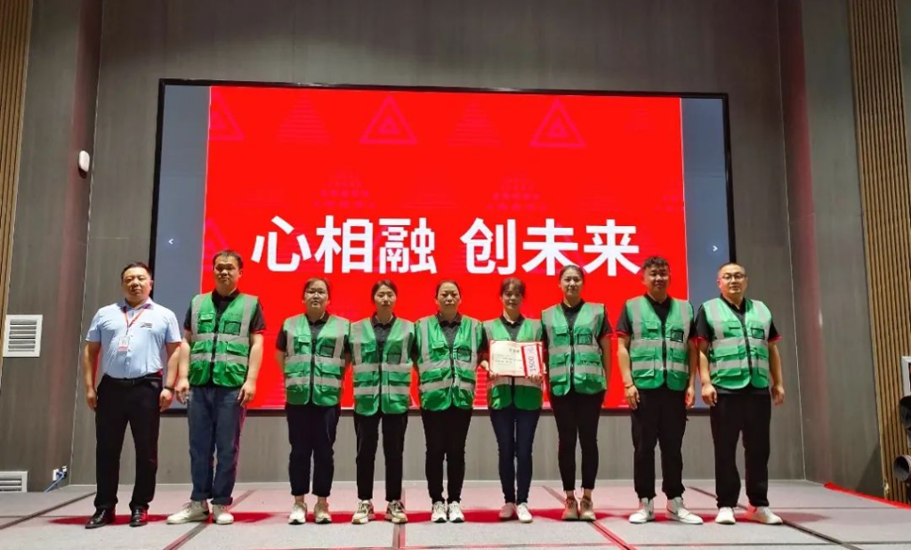 趣味运动结伴同行 | Z6·尊龙凯时「中国」物流趣味运动会