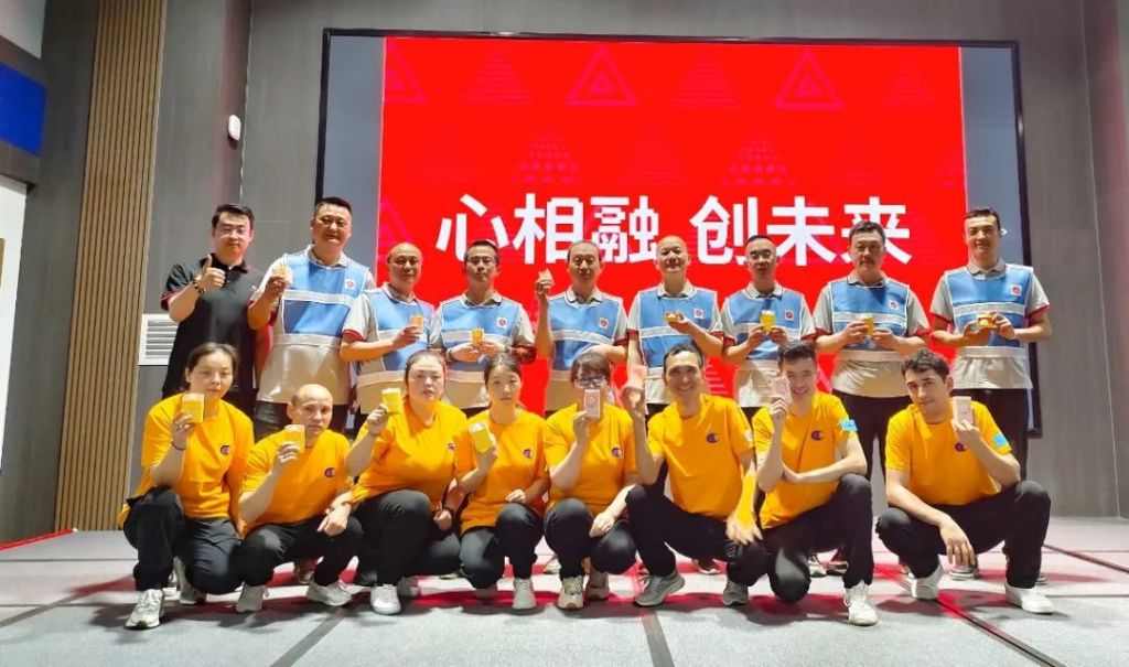 趣味运动结伴同行 | Z6·尊龙凯时「中国」物流趣味运动会