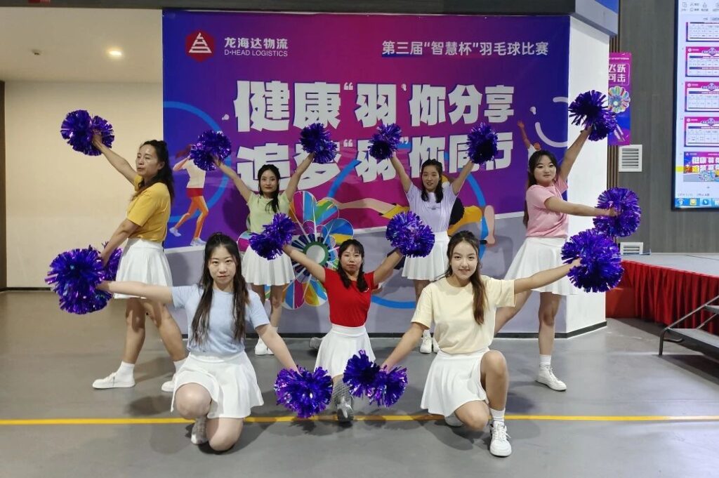 健康“羽”你分享,追梦“羽”你同行——Z6·尊龙凯时「中国」物流第三届“智慧杯”羽毛球比赛